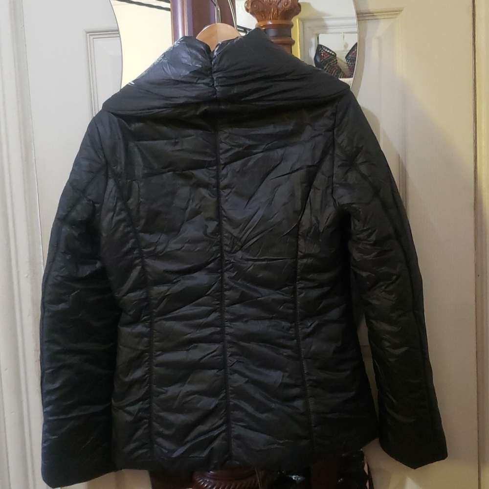 Women's Authentic Winter Jacket. - image 4